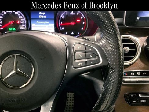 Certified 2018 Mercedes-Benz GLC 300 4MATIC image 25