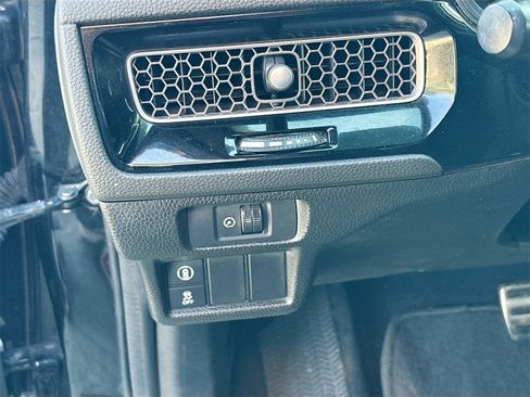 Used 2023 Honda Civic Sport image 10