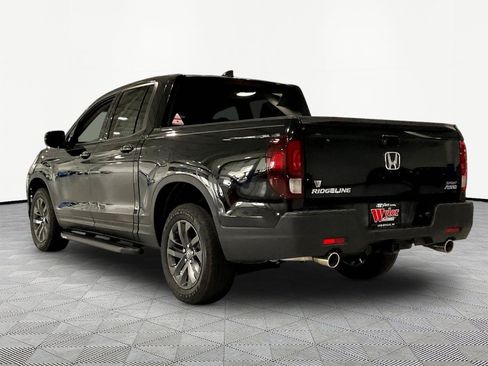 Used 2021 Honda Ridgeline Sport image 4