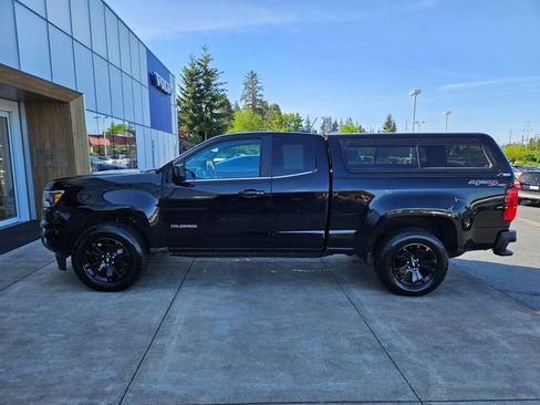 Used 2015 Chevrolet Colorado LT w/ LT Convenience Package AWD/4WD image 8