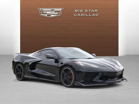 Used 2023 Chevrolet Corvette Stingray Preferred Cpe w/ Z51 Performance Package RWD image 7