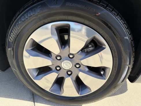 Used 2020 Chrysler Pacifica Limited w/ Advanced Safetytec Group image 37