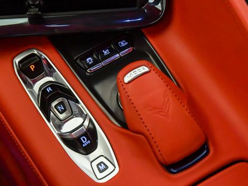 Used 2023 Chevrolet Corvette Stingray Premium Conv w/ Z51 Performance Package RWD image 25