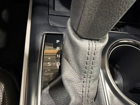 Used 2020 Toyota Camry LE w/ Cold Weather Package AWD/4WD image 37