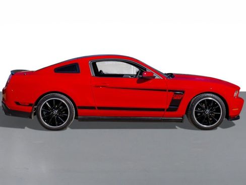 Used 2012 Ford Mustang Boss 302 w/ Boss 302 Accessory Pkg image 4
