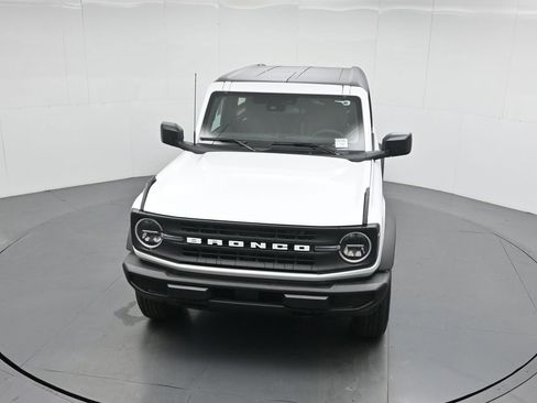 New 2025 Ford Bronco 2-Door image 31