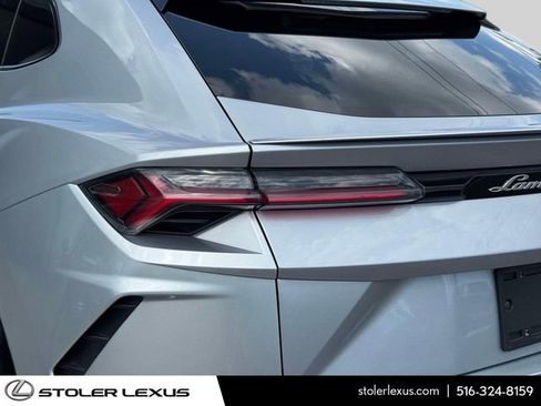 Used 2020 Lamborghini Urus AWD/4WD image 15
