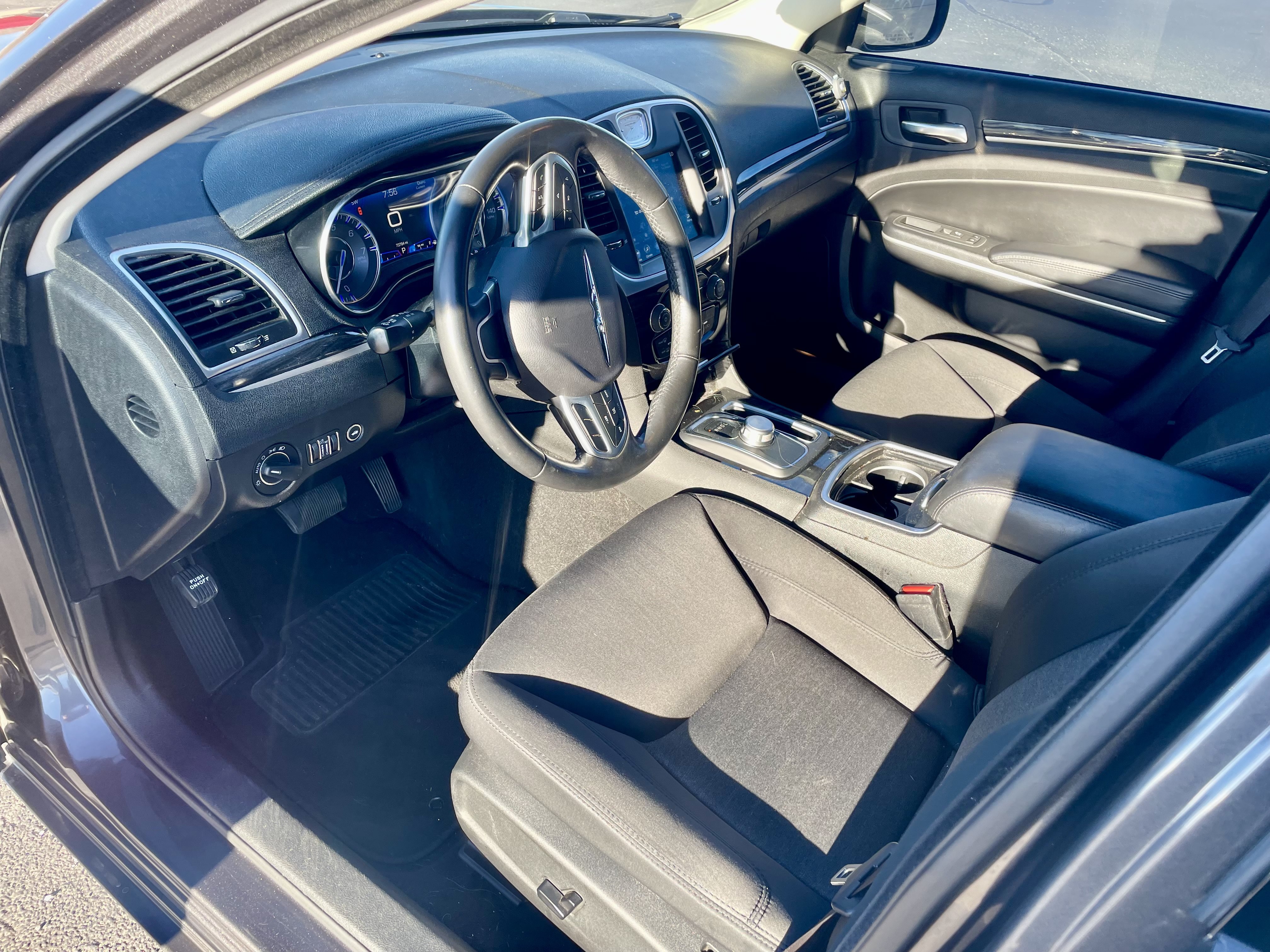 Used 2020 Chrysler 300 Touring w/ Sport Appearance Package RWD image 10