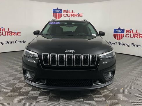 Used 2019 Jeep Cherokee Latitude w/ Popular Appearance Group image 8