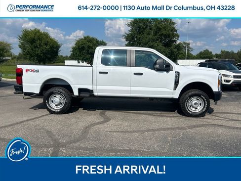 Used 2024 Ford F250 XL w/ 360-Degree Camera Package AWD/4WD image 3