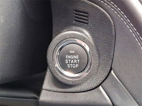 Used 2024 Subaru Outback Limited image 25