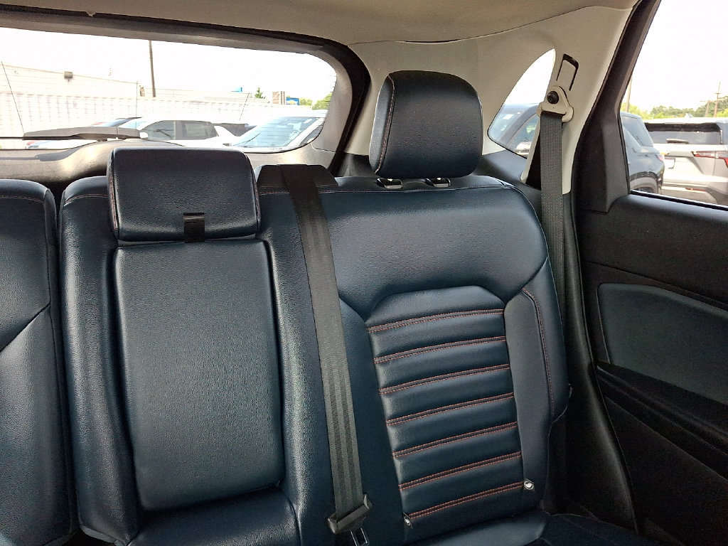 Used 2022 Ford Edge SEL w/ Sport Appearance Package AWD/4WD image 21