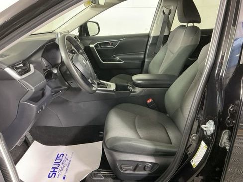 Used 2024 Toyota RAV4 XLE FWD image 8