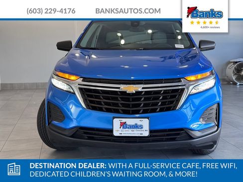 Certified 2024 Chevrolet Equinox LS w/ LS Convenience Package AWD/4WD image 3