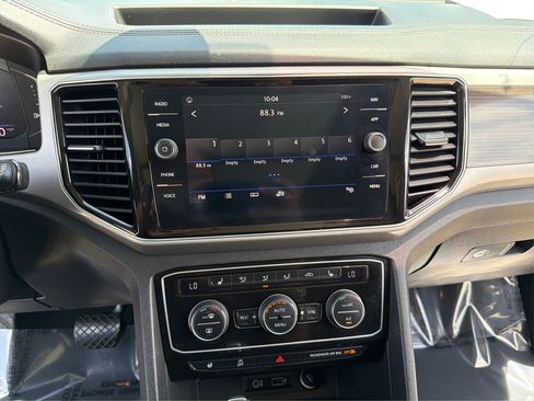 Used 2019 Volkswagen Atlas SEL FWD image 15