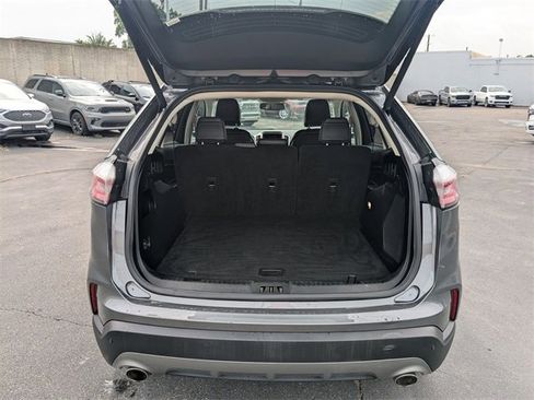 Used 2024 Ford Edge Titanium image 30
