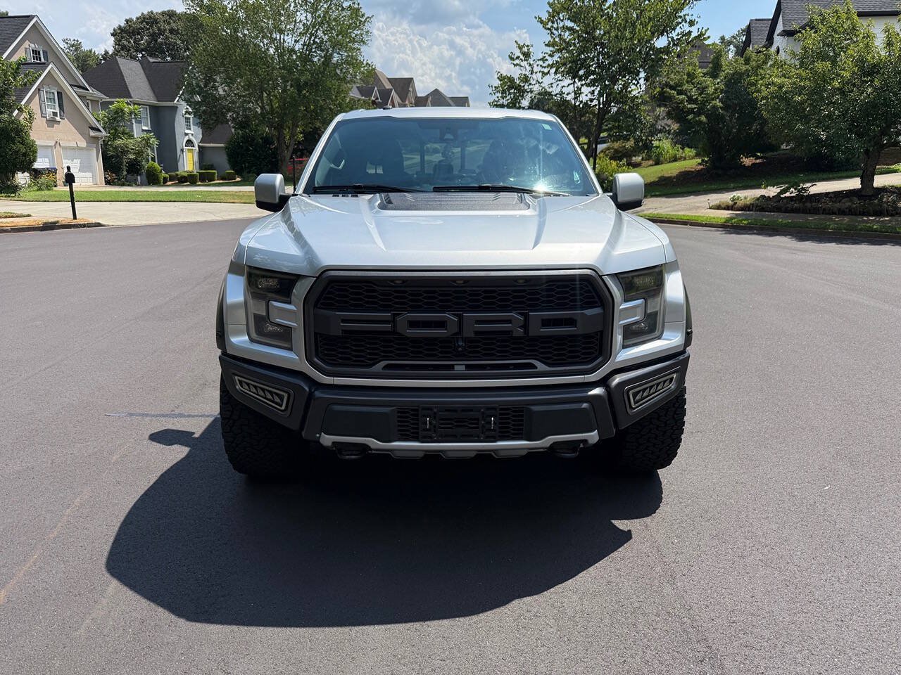 Used 2017 Ford F150 Raptor w/ Equipment Group 802A Luxury AWD/4WD image 9