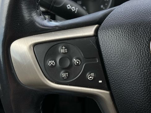 Used 2019 GMC Terrain Denali w/ Comfort Package AWD/4WD image 22