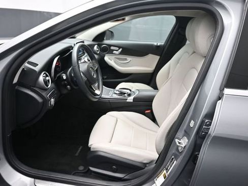 Used 2016 Mercedes-Benz C 300 4MATIC Sedan image 10