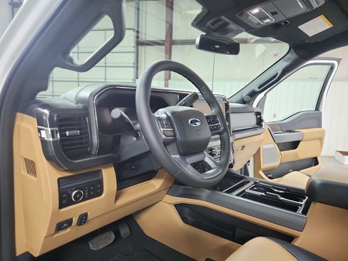 New 2026 Ford F250 Lariat w/ Chrome Package AWD/4WD image 18