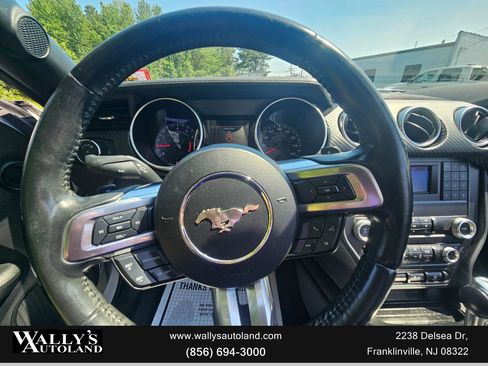 Used 2019 Ford Mustang Convertible image 36