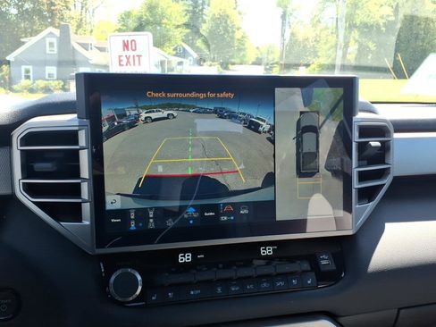 New 2026 Toyota Tundra Limited AWD/4WD image 9