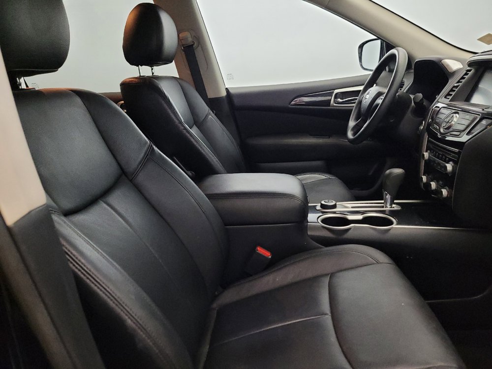 Used 2017 Nissan Pathfinder S AWD/4WD image 21
