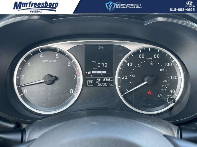 Used 2020 Nissan Versa S FWD image 33