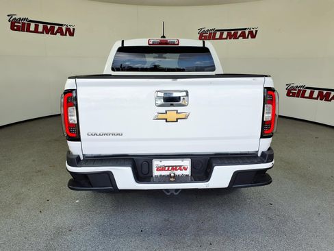 Used 2017 Chevrolet Colorado W/T w/ WT Convenience Package RWD image 9