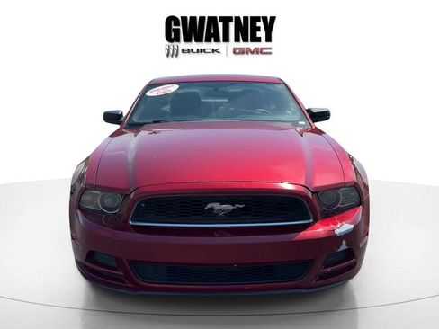 Used 2014 Ford Mustang Coupe RWD image 8