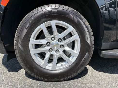 Used 2024 Chevrolet Tahoe LT RWD image 10