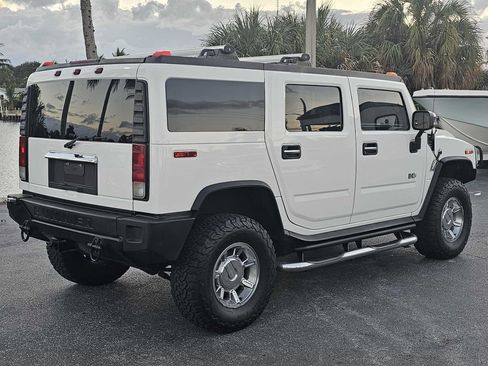 Used 2005 HUMMER H2 w/ Preferred Equipment Group image 12