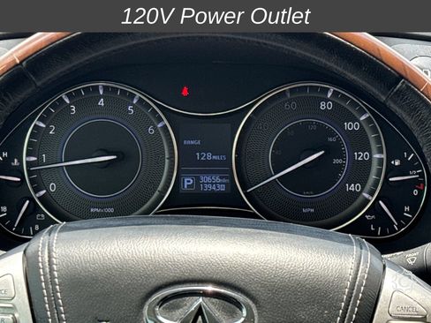 Used 2018 INFINITI QX80 2WD w/ Deluxe Technology Package image 18