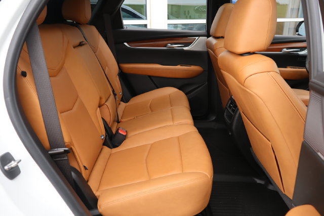 Used 2021 Cadillac XT5 Premium Luxury AWD/4WD image 37