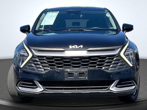 Used 2023 Kia Sportage LX FWD image 3