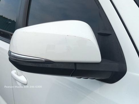 Used 2022 Toyota Tacoma SR5 w/ Technology Package RWD image 13