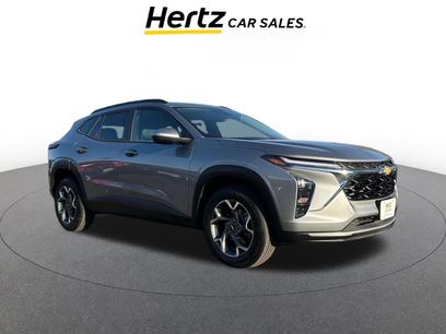 Used 2025 Chevrolet Trax LT