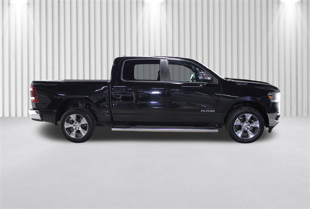 Used 2023 RAM 1500 Laramie AWD/4WD image 2