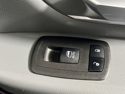 Used 2023 RAM 1500 Big Horn AWD/4WD image 31