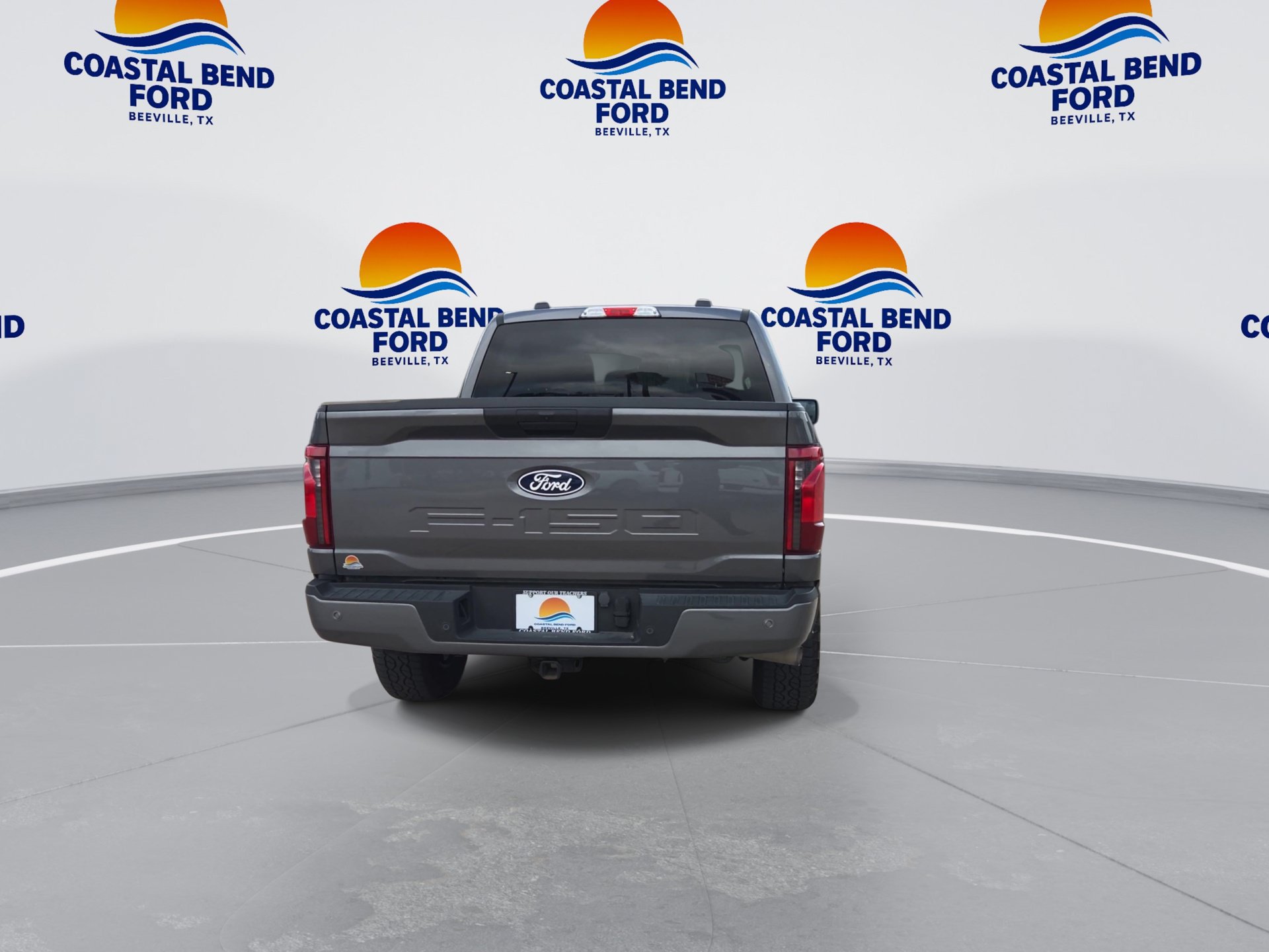 Used 2025 Ford F150 STX AWD/4WD image 7
