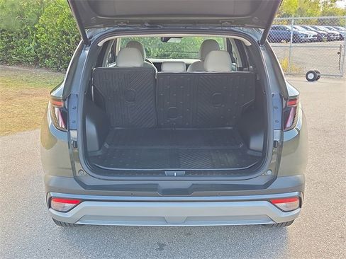 Used 2025 Hyundai Tucson Limited image 5