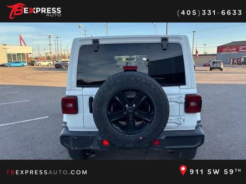 Used 2023 Jeep Wrangler Unlimited Sahara image 8