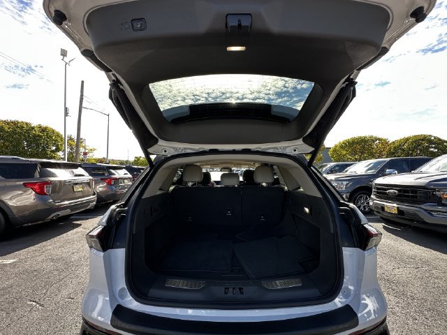 Certified 2024 Lincoln Nautilus Premier AWD/4WD image 41