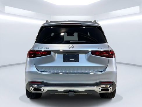 Used 2025 Mercedes-Benz GLS 450 4MATIC image 8