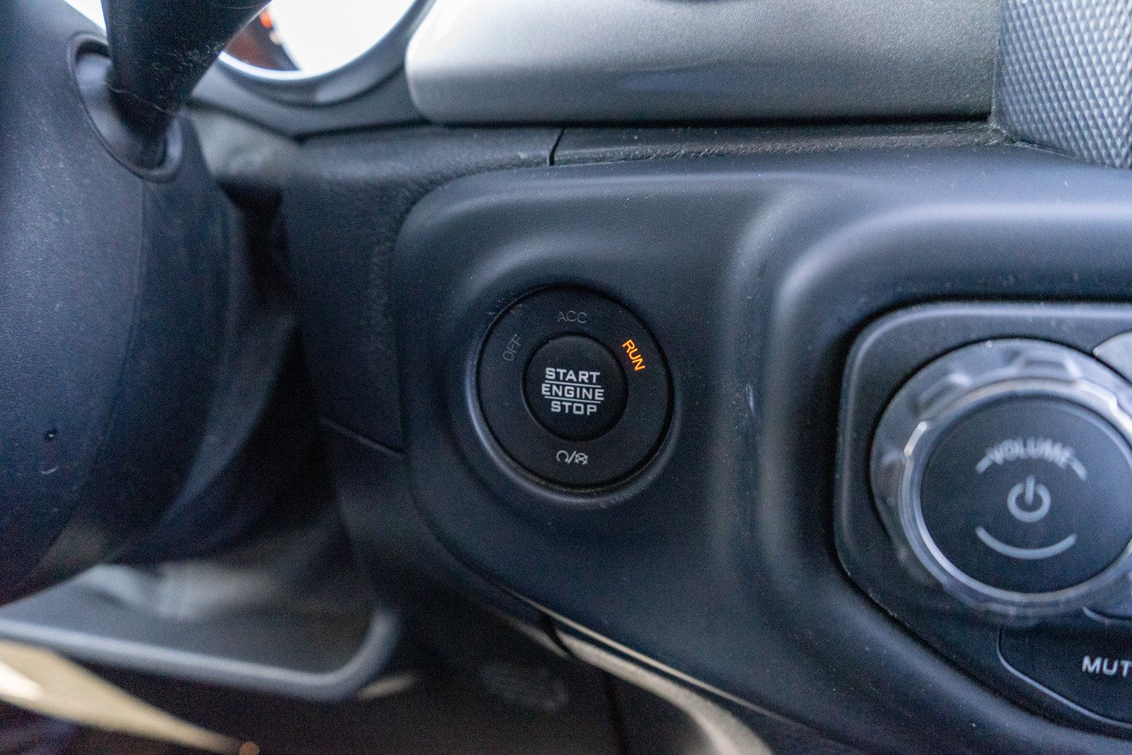 Used 2019 Jeep Wrangler Unlimited Sahara AWD/4WD image 22
