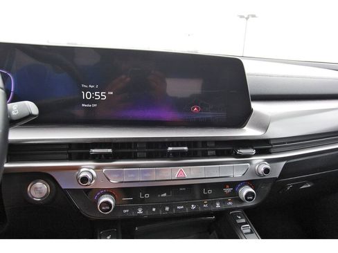 Used 2025 Kia Telluride S image 22