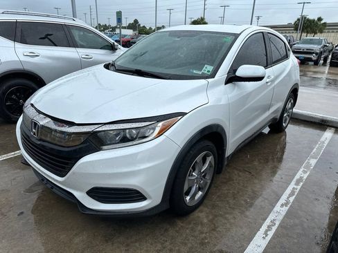 Used 2019 Honda HR-V LX image 1