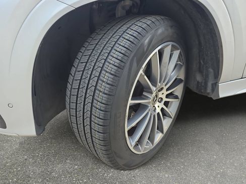 Certified 2024 Mercedes-Benz GLE 450e 4MATIC image 30