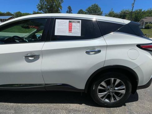 Used 2018 Nissan Murano S AWD/4WD image 4