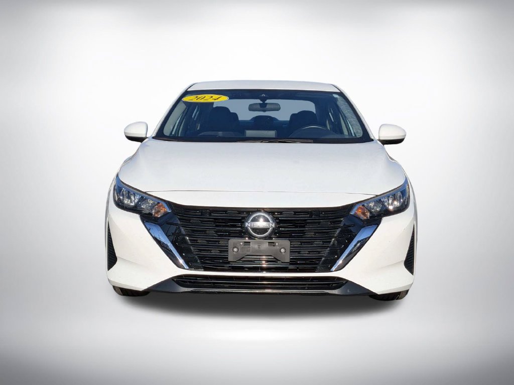 Used 2024 Nissan Sentra SV FWD image 9